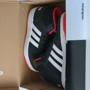 Kids adidas hightop hoops